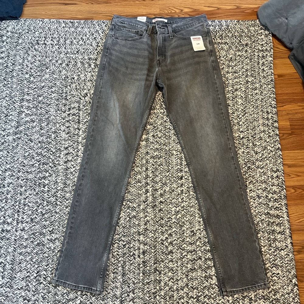 Signature by Levi Strauss Men's Charcoal Skinny Jeans